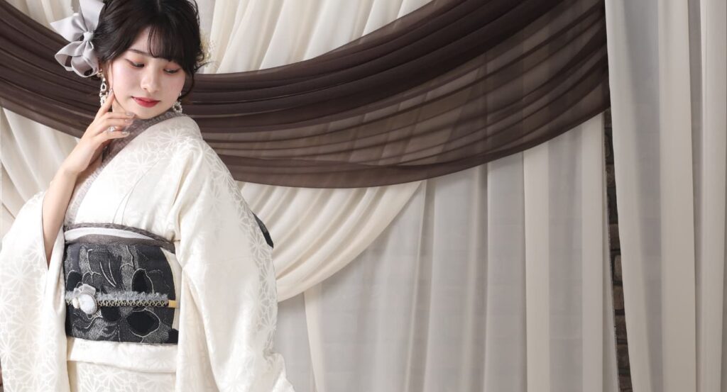 振袖前撮り(成人式)奈良市・大和郡山市・天理市_フォトスタジオワタナベ(渡辺写真館)奈良本店_振袖レンタル_撮影_うつむきカット