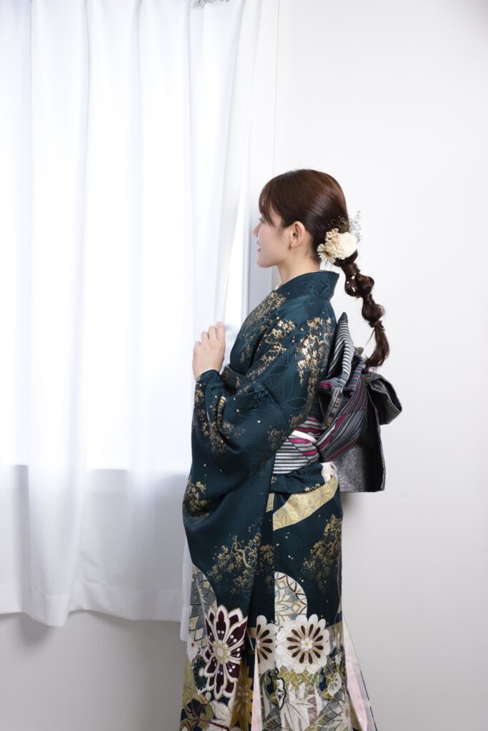 振袖レンタル(成人式)奈良市・大和郡山市・天理市_フォトスタジオワタナベ(渡辺写真館)奈良本店_振袖横向き